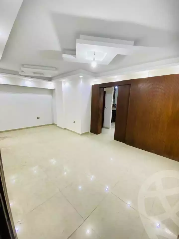 https://aqarmap.com.eg/ar/listing/6756394-for-sale-alexandria-el-mandara-alex-el-mandara-bahri-sidi-kamal-st