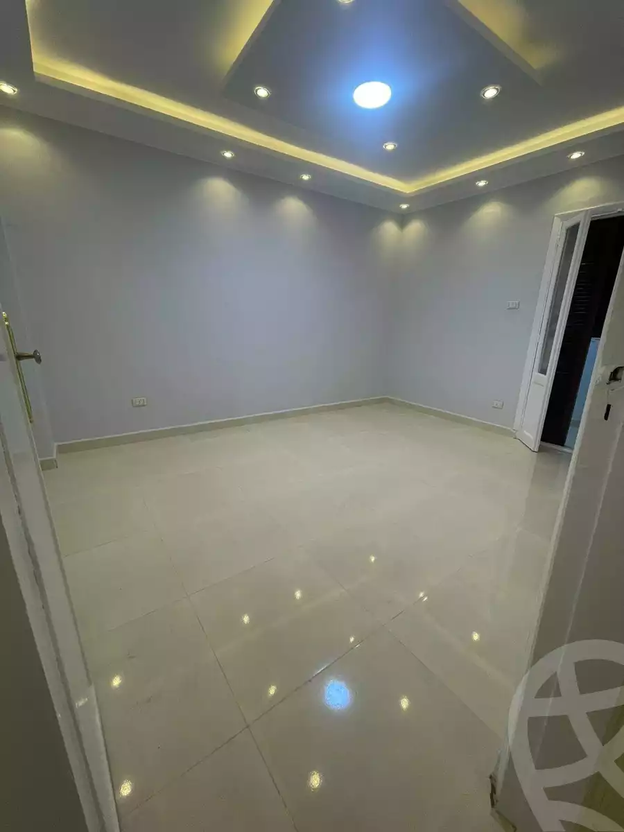 https://aqarmap.com.eg/ar/listing/6756760-for-sale-alexandria-el-mandara-shr-jml-bd-lnsr