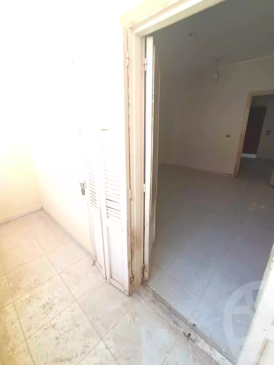 https://aqarmap.com.eg/ar/listing/6756777-for-sale-cairo-helwan-el-tayaran-city