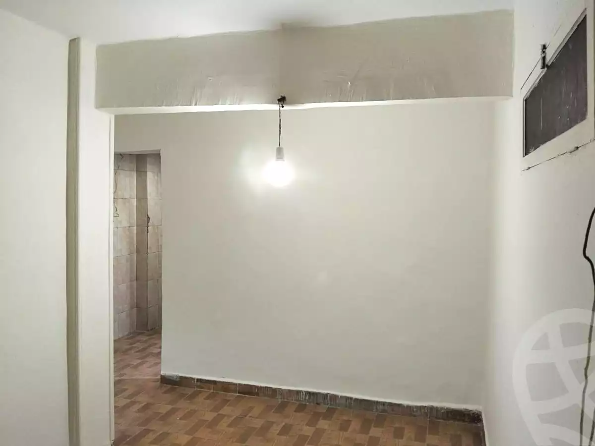 https://aqarmap.com.eg/ar/listing/6756793-for-sale-cairo-helwan-helwan-el-sharkeya-gaafar-st