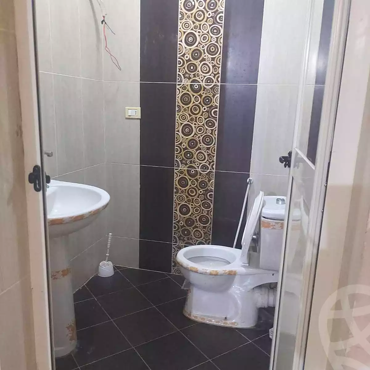 https://aqarmap.com.eg/en/listing/6757078-for-sale-alexandria-el-asafra-ahmed-tiesser-st