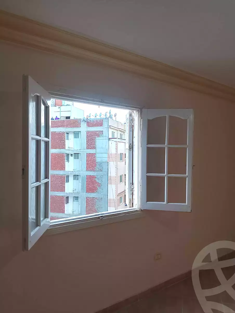 https://aqarmap.com.eg/ar/listing/6757280-for-sale-alexandria-el-asafra-l-sfr-qbly