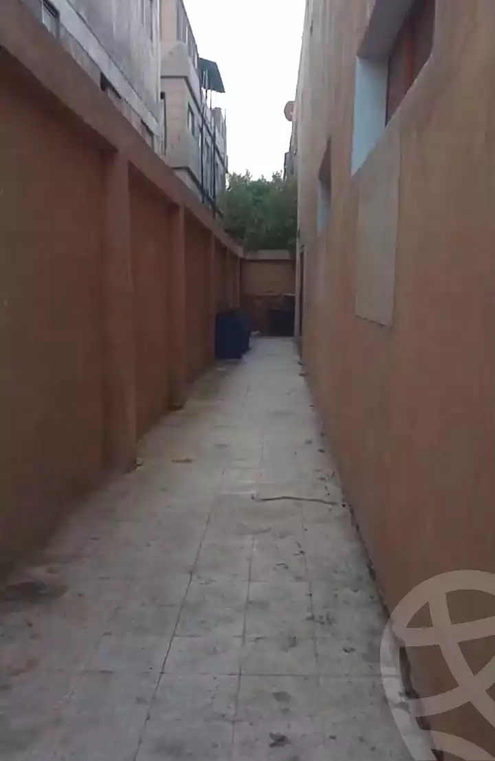 https://aqarmap.com.eg/ar/listing/6757348-for-sale-cairo-badr-city-manteqat-el-250-fadan