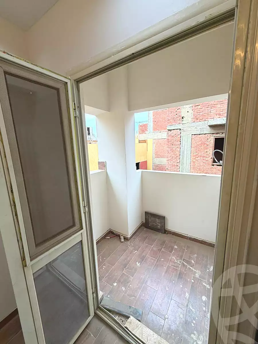 https://aqarmap.com.eg/ar/listing/6757413-for-sale-cairo-6th-of-october-el-ahyaa-neighborhood-3rd-no-44-st