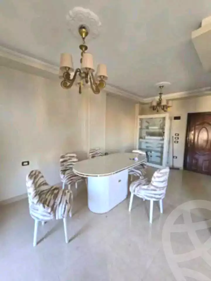 https://aqarmap.com.eg/ar/listing/6757422-for-sale-alexandria-sydy-bshr-sydy-bshr-bhry-shr-mhmd-njyb