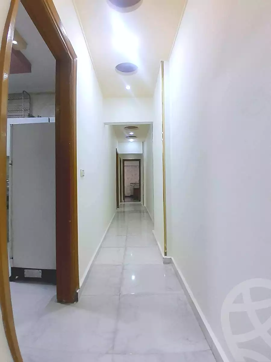 https://aqarmap.com.eg/ar/listing/6757477-for-sale-alexandria-el-asafra-l-sfr-bhry