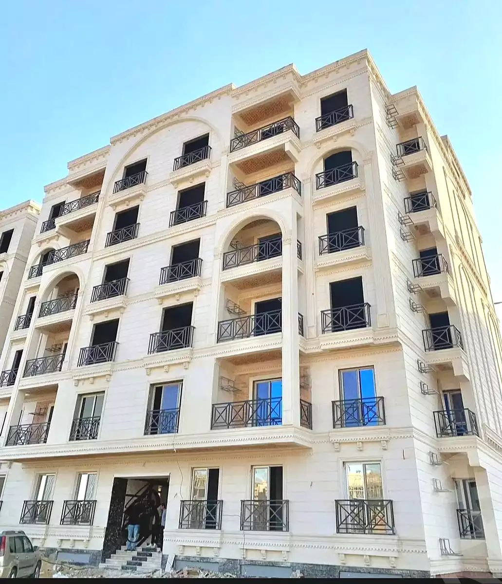 https://aqarmap.com.eg/en/listing/6757506-for-sale-cairo-6th-of-october-hadaeq-october-kmbwnd-fy-hdyq-ktwbr-green-city-compound-qebaa