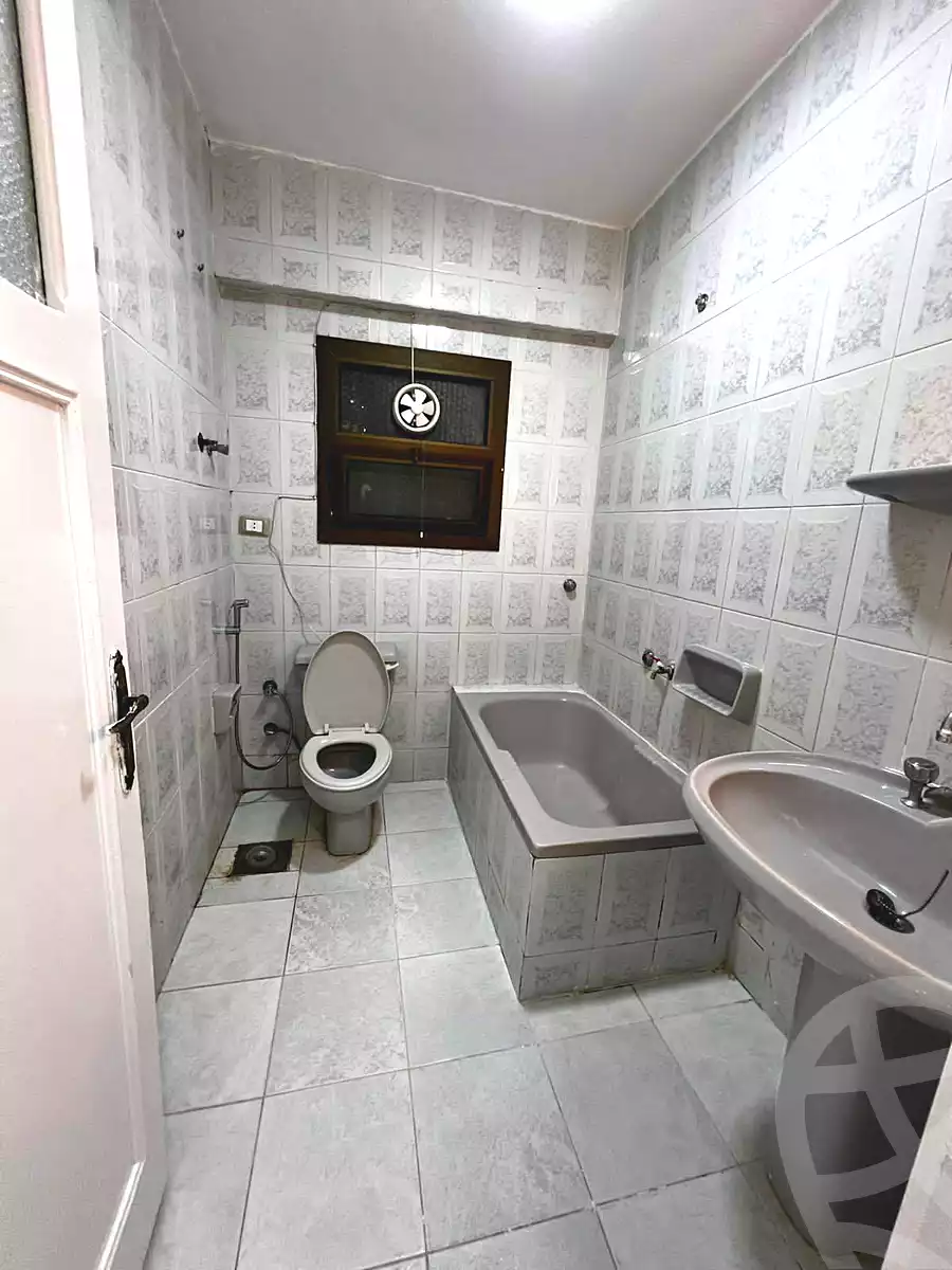 https://aqarmap.com.eg/ar/listing/6757797-for-sale-alexandria-l-jmy-shataa-el-nakheel