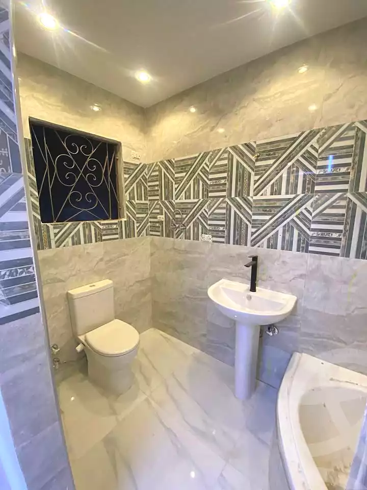 https://aqarmap.com.eg/en/listing/6758393-for-sale-alexandria-l-jmy-lbytsh-bianchiii-el-arbaeen-st
