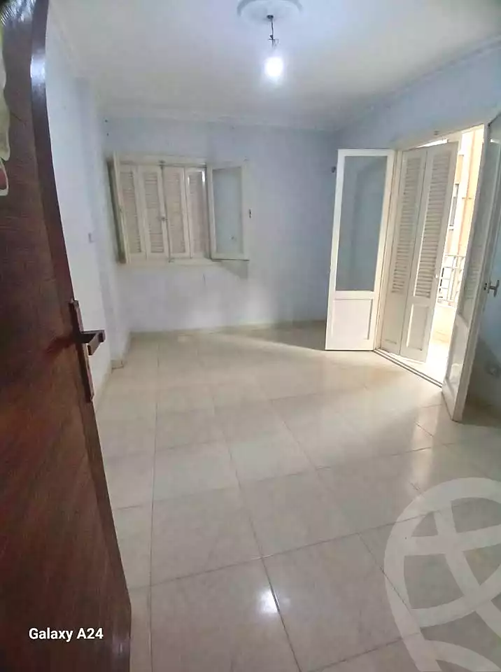 https://aqarmap.com.eg/ar/listing/6758561-for-sale-alexandria-el-asafra-l-sfr-bhry