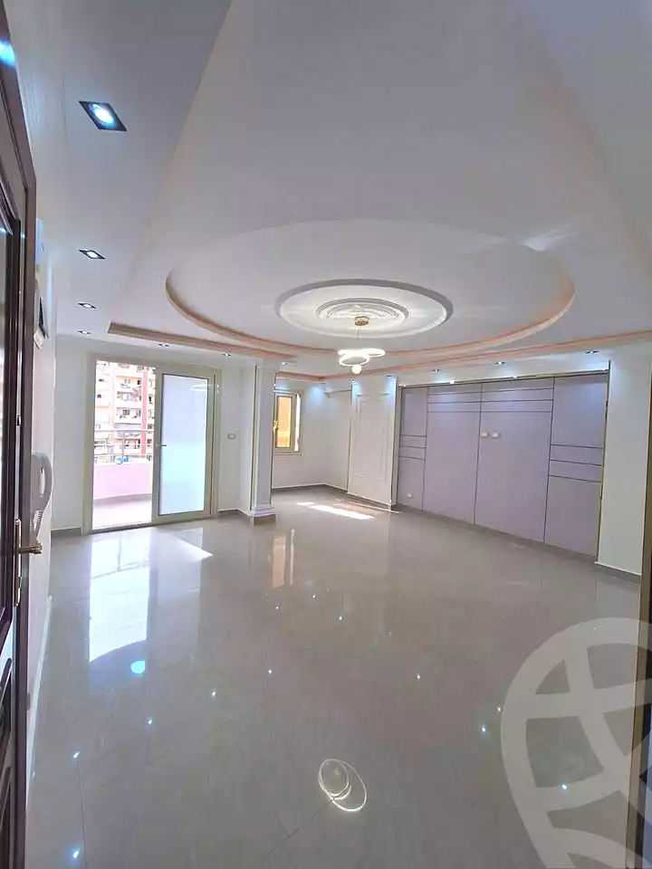 https://aqarmap.com.eg/ar/listing/6758733-for-sale-alexandria-sydy-bshr-sydy-bshr-bhry-gamal-abd-el-nasir-st