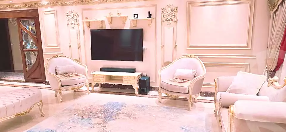 https://aqarmap.com.eg/ar/listing/6758790-for-sale-alexandria-el-asafra-l-sfr-bhry-el-geish-rd