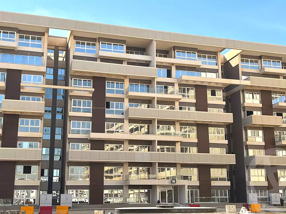 https://aqarmap.com.eg/en/listing/6758954-for-sale-cairo-new-administrative-capital-r7-scenario