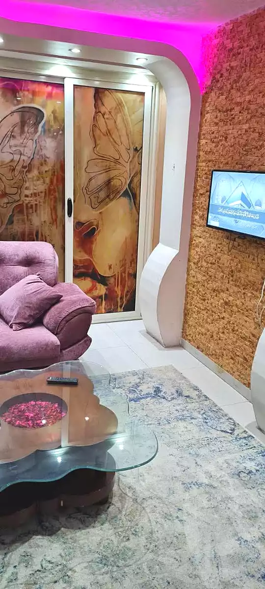 https://aqarmap.com.eg/ar/listing/6759036-for-rent-cairo-faisal-kafr-tohormos-queen-nazli-st