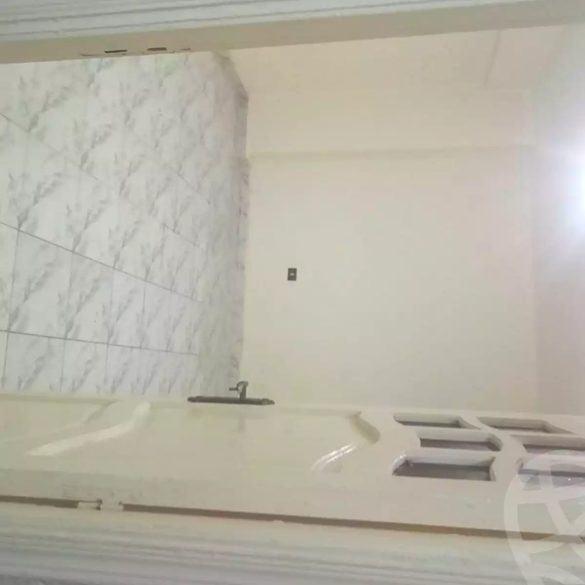 https://aqarmap.com.eg/ar/listing/6759778-for-sale-alexandria-l-jmy-lbytsh-al-aeda-al-kadema-st