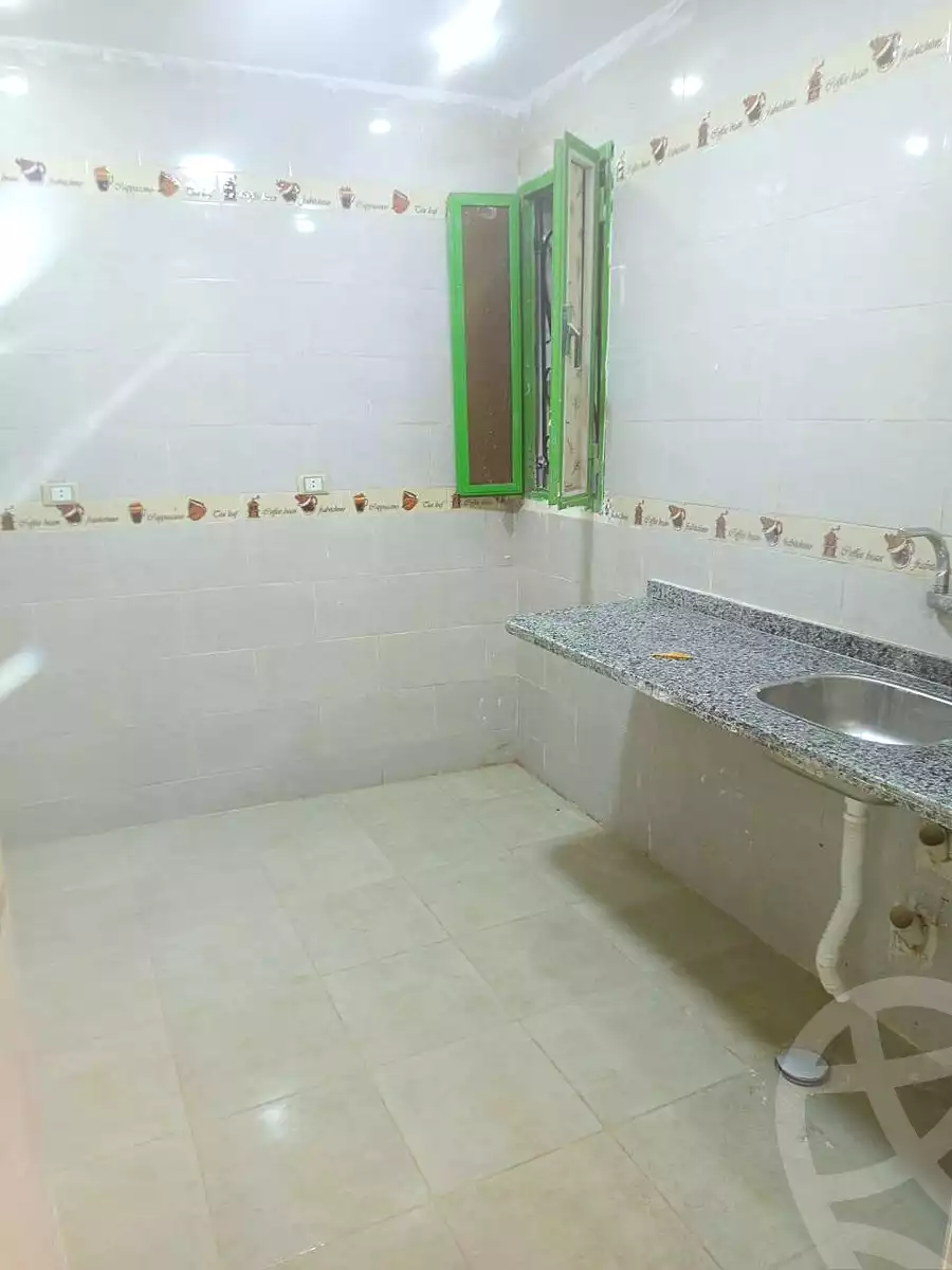https://aqarmap.com.eg/ar/listing/6759897-for-sale-alexandria-l-jmy-lbytsh-ibrahim-othman-st