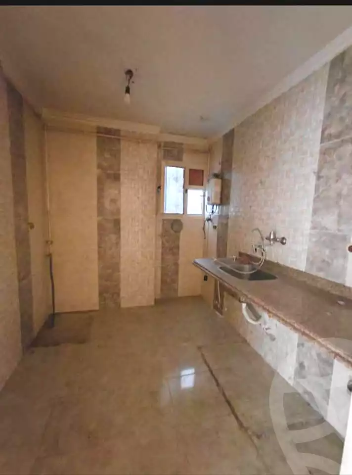 https://aqarmap.com.eg/ar/listing/6759948-for-sale-alexandria-moharram-bey