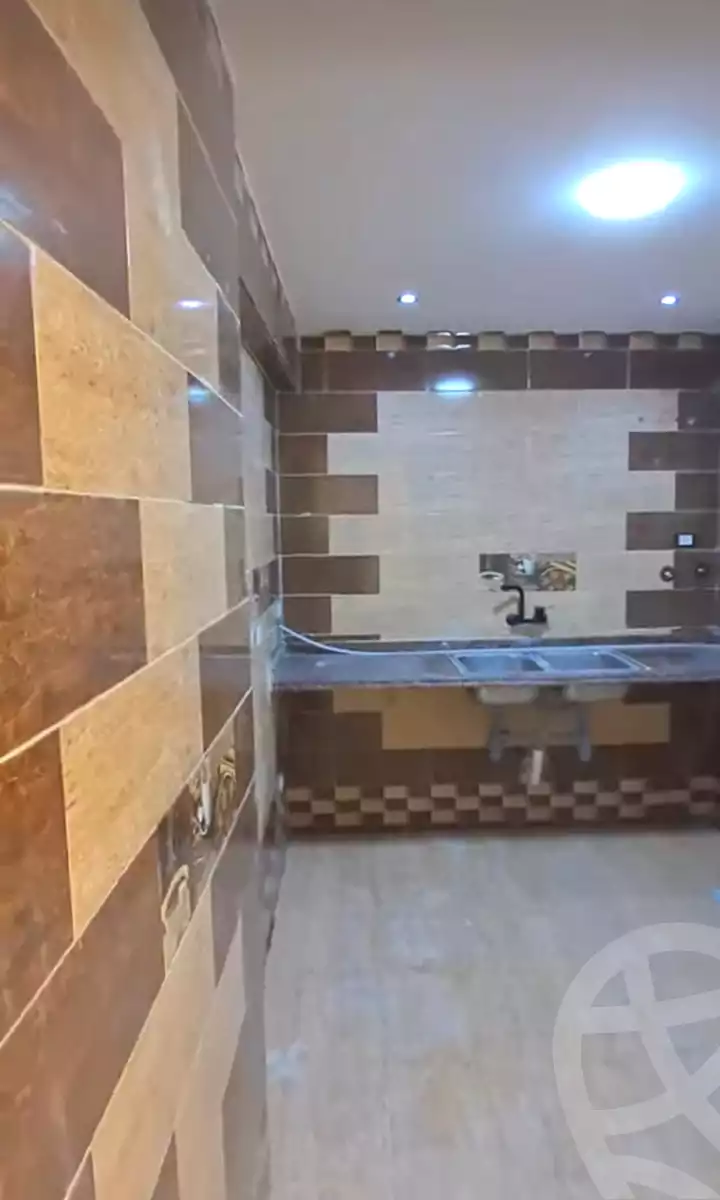 https://aqarmap.com.eg/en/listing/6760459-for-sale-alexandria-l-jmy-bw-ywsf-el-forn-st