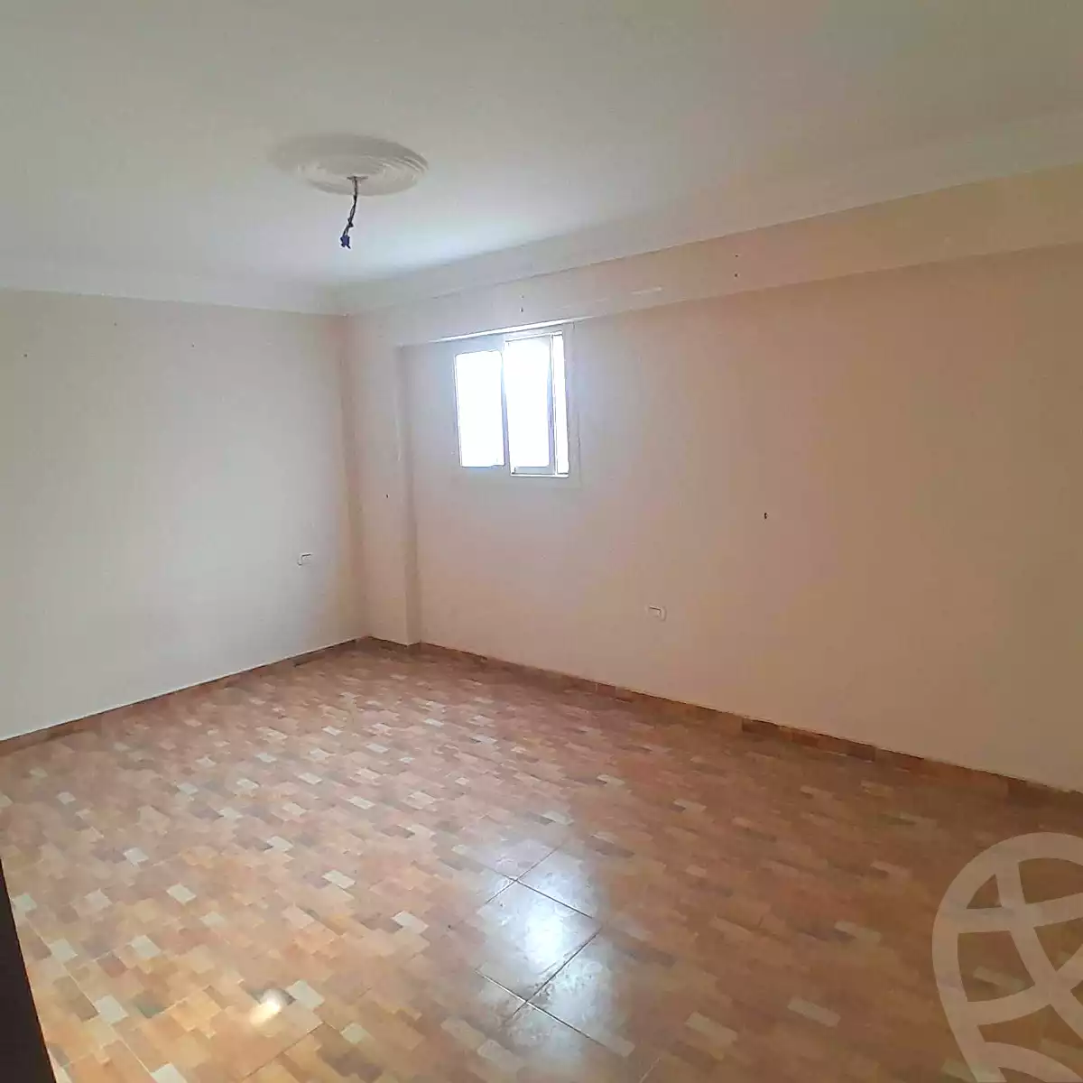 https://aqarmap.com.eg/ar/listing/6761061-for-sale-alexandria-el-asafra-shr-45