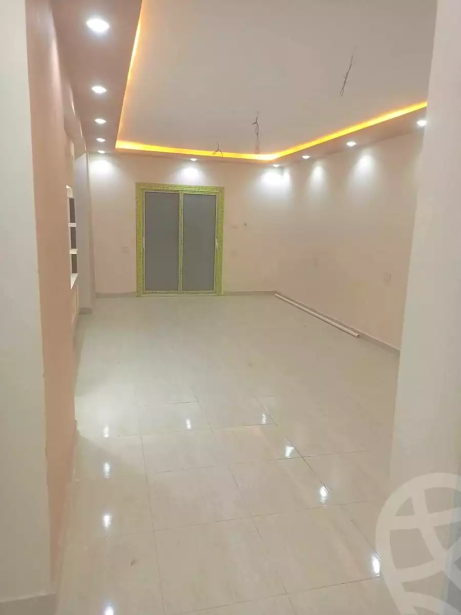 https://aqarmap.com.eg/ar/listing/6761130-for-rent-cairo-helwan-zou-el-fekar-basha-st