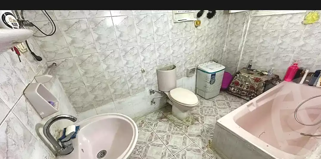 https://aqarmap.com.eg/ar/listing/6761213-for-sale-alexandria-camp-cesar-al-anba-younis-st