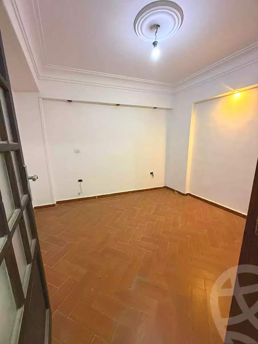 https://aqarmap.com.eg/en/listing/6761206-for-sale-alexandria-lsywf-el-falki-street-16-el-eslah