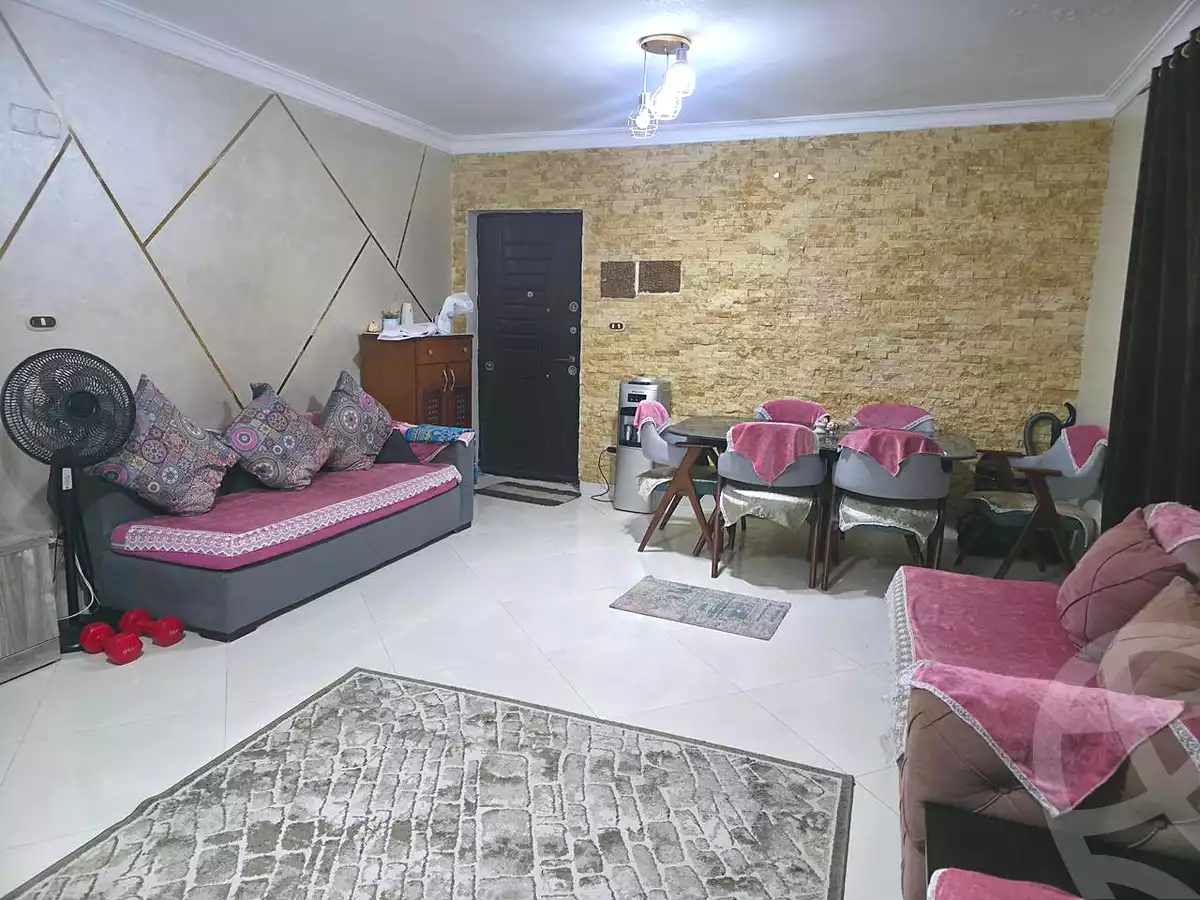 https://aqarmap.com.eg/en/listing/6761358-for-sale-cairo-6th-of-october-hay-el-bashayer