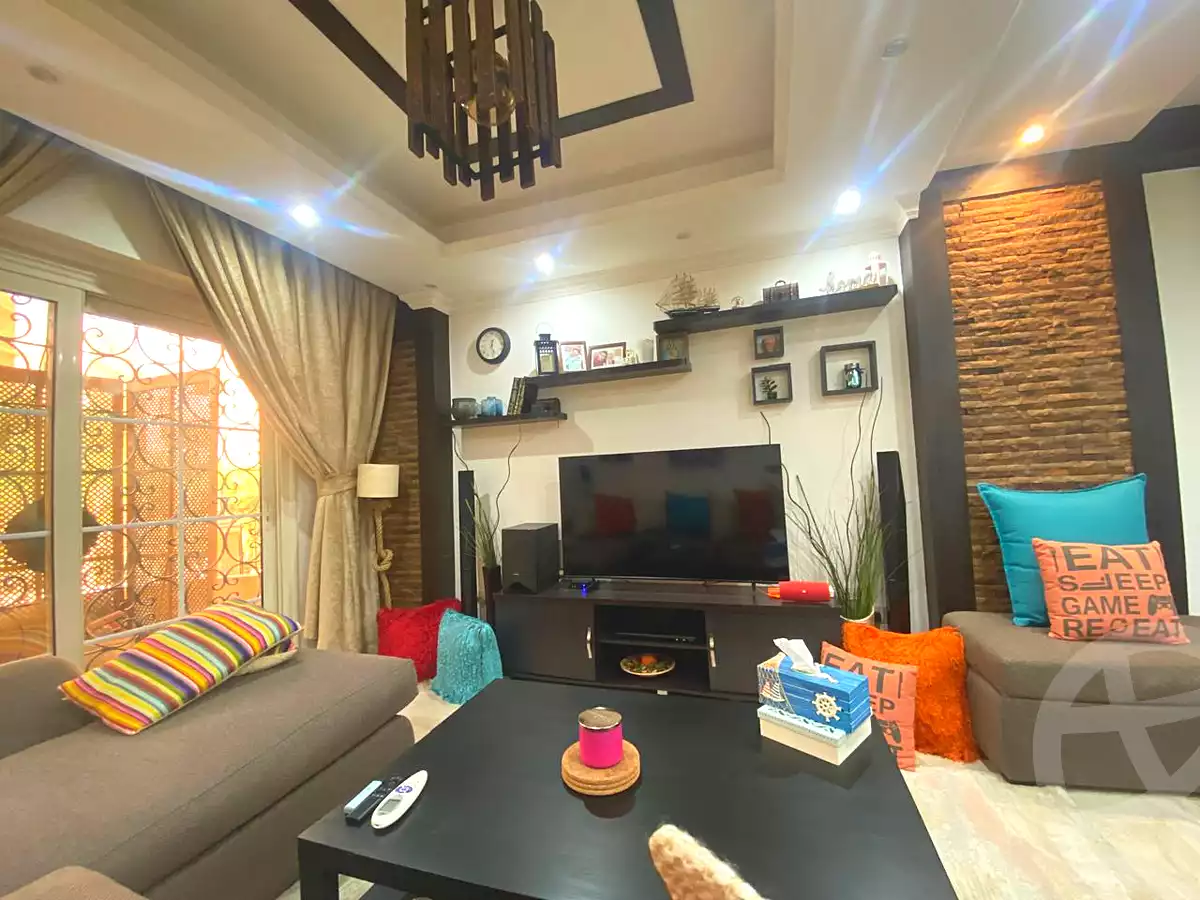 https://aqarmap.com.eg/en/listing/6761359-for-sale-cairo-6th-of-october-compounds-jrdyny-lshms