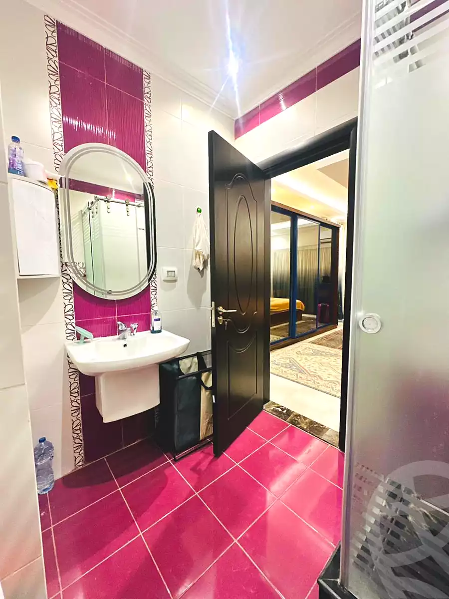 https://aqarmap.com.eg/ar/listing/6757788-for-rent-cairo-new-cairo-el-narges-el-narges-omarat-abdul-rahman-al-rafie-st
