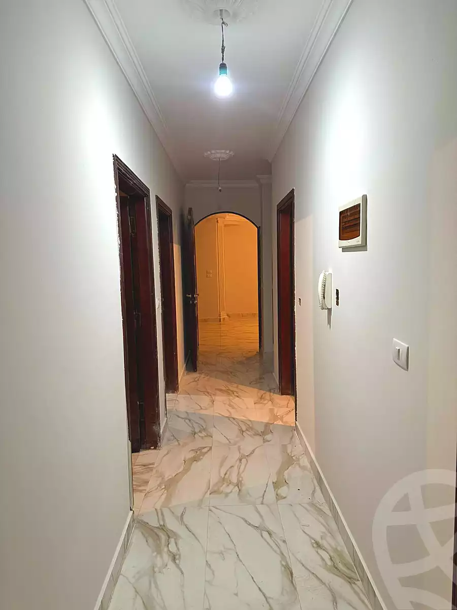https://aqarmap.com.eg/ar/listing/6761480-for-rent-cairo-6th-of-october-compounds