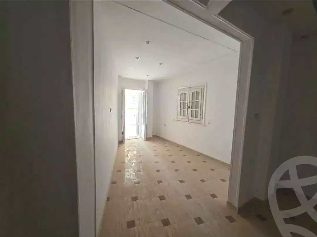 https://aqarmap.com.eg/ar/listing/6761583-for-sale-alexandria-sydy-bshr