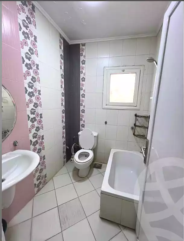 https://aqarmap.com.eg/ar/listing/6761723-for-sale-alexandria-sydy-bshr-sydy-bshr-bhry-shr-mhmd-njyb