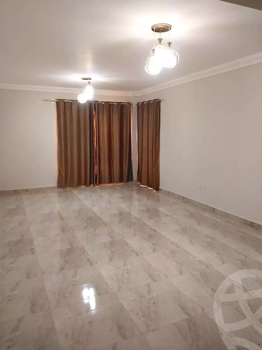 https://aqarmap.com.eg/ar/listing/6761861-for-sale-cairo-new-cairo-el-gameyat-jnwb-ljm-yt-jn
