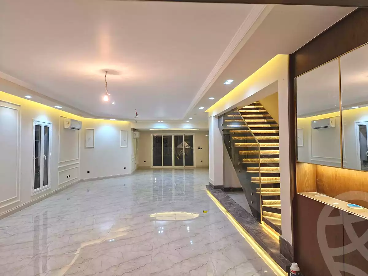 https://aqarmap.com.eg/ar/listing/6761901-for-rent-cairo-new-cairo-compounds-mountain-view-hyde-park