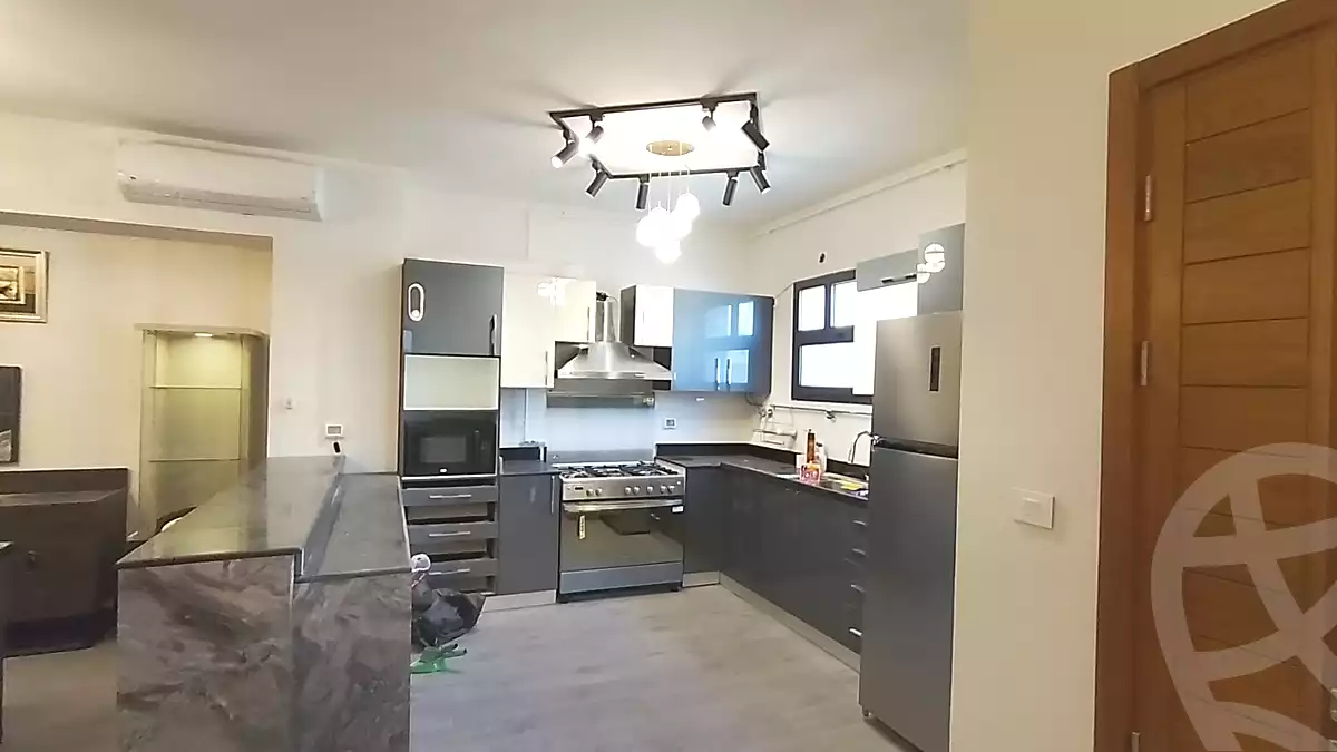 https://aqarmap.com.eg/ar/listing/6762177-for-rent-cairo-el-shorouk-compounds-al-burouj-compound-imkan