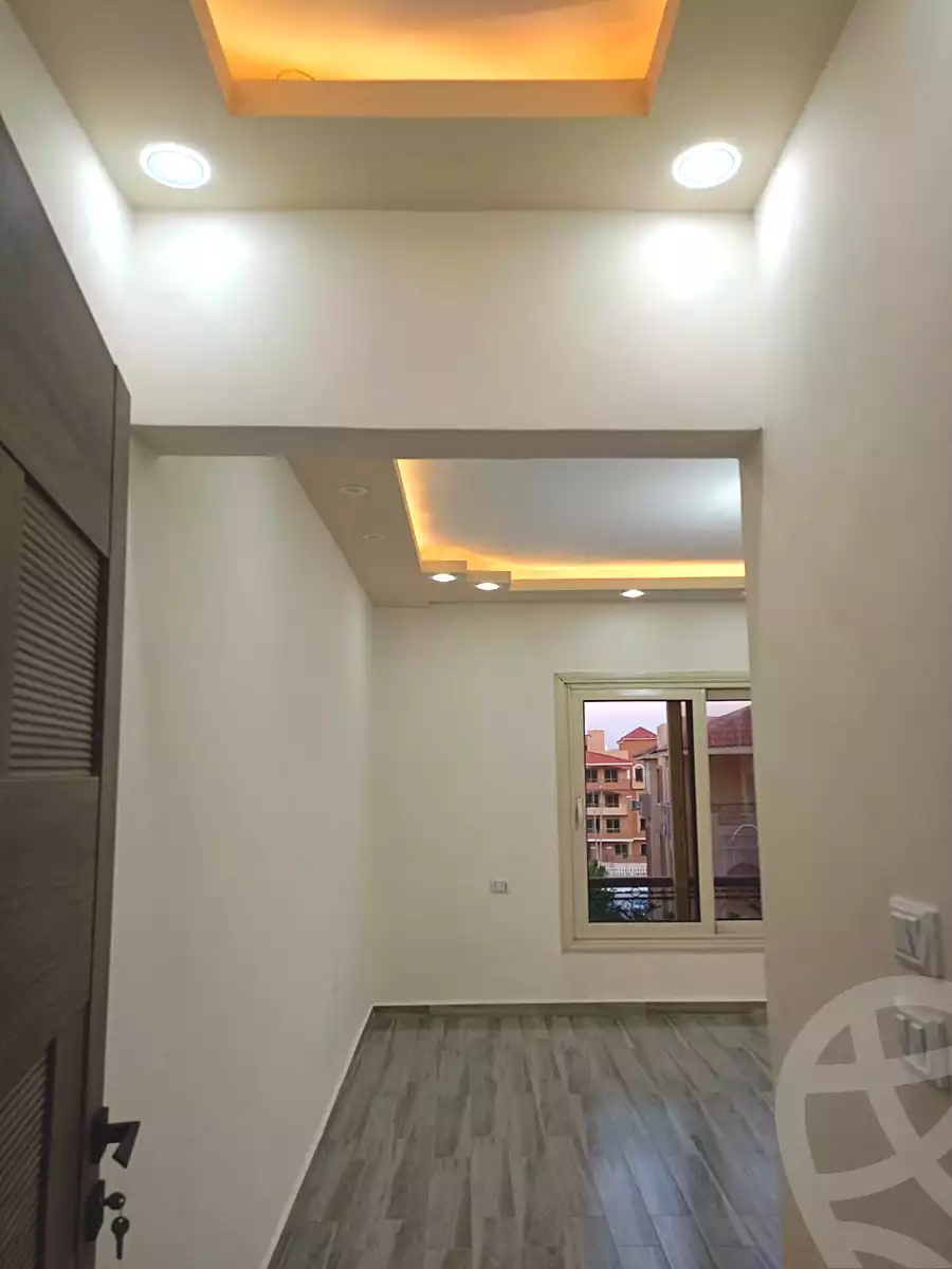 https://aqarmap.com.eg/ar/listing/6762283-for-rent-cairo-el-sheikh-zayed-city-compounds-el-khamayel