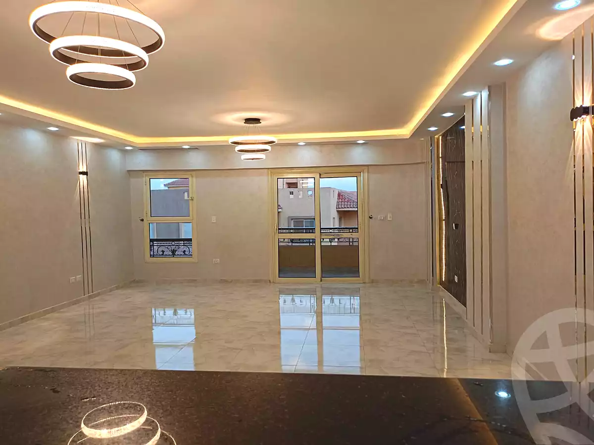 https://aqarmap.com.eg/ar/listing/6762283-for-rent-cairo-el-sheikh-zayed-city-compounds-el-khamayel