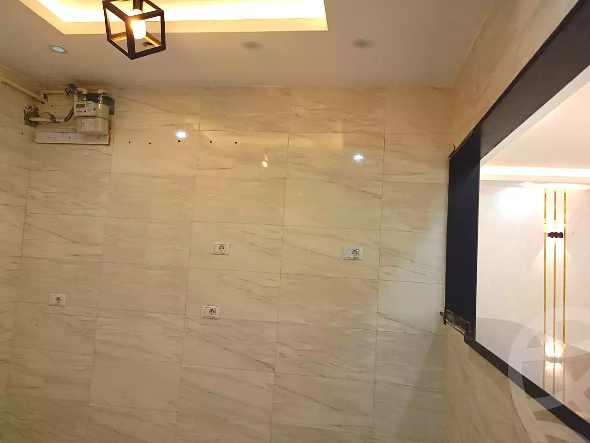 https://aqarmap.com.eg/ar/listing/6762283-for-rent-cairo-el-sheikh-zayed-city-compounds-el-khamayel