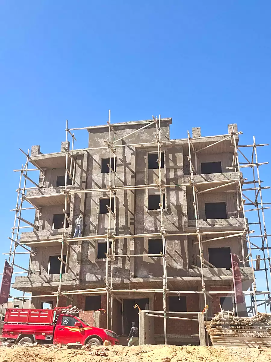 https://aqarmap.com.eg/ar/listing/6761712-for-sale-cairo-new-cairo-bait-el-watan-south-suez-road-el-hay-el-takmely
