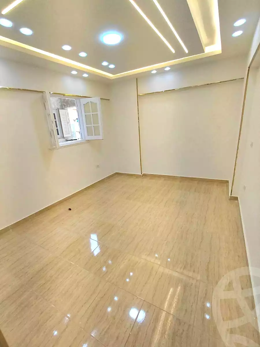 https://aqarmap.com.eg/ar/listing/6762435-for-sale-alexandria-sydy-bshr-sydy-bshr-bhry-gamal-abd-el-nasir-st