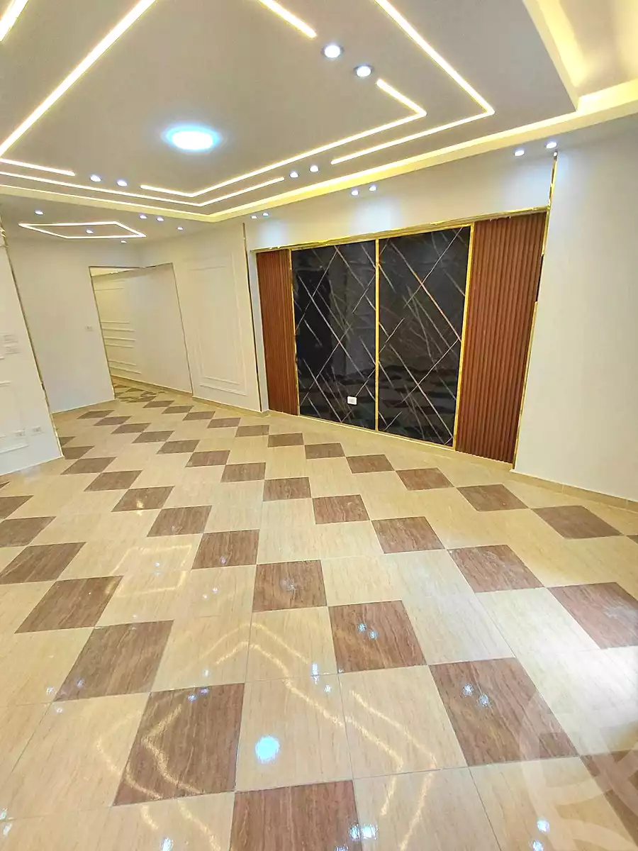 https://aqarmap.com.eg/ar/listing/6762435-for-sale-alexandria-sydy-bshr-sydy-bshr-bhry-gamal-abd-el-nasir-st