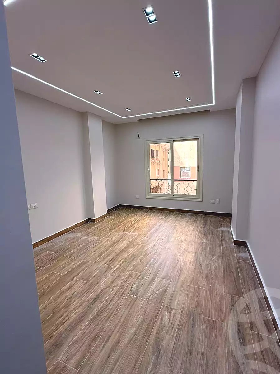 https://aqarmap.com.eg/en/listing/6762955-for-rent-cairo-new-cairo-compounds-el-mostashareen-compound