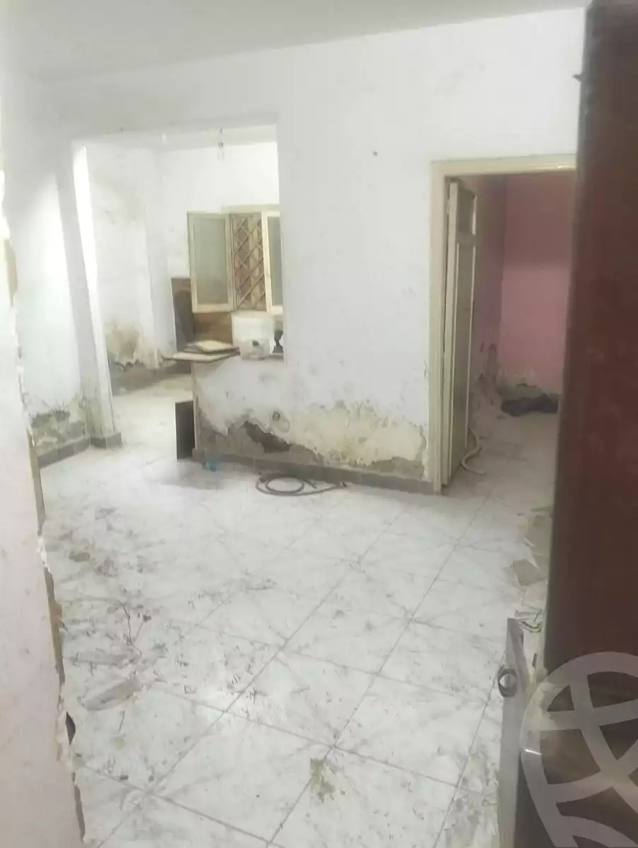 https://aqarmap.com.eg/ar/listing/6763883-for-sale-cairo-ain-shams-ain-shams-el-sharkia-genenat-el-sherif-st