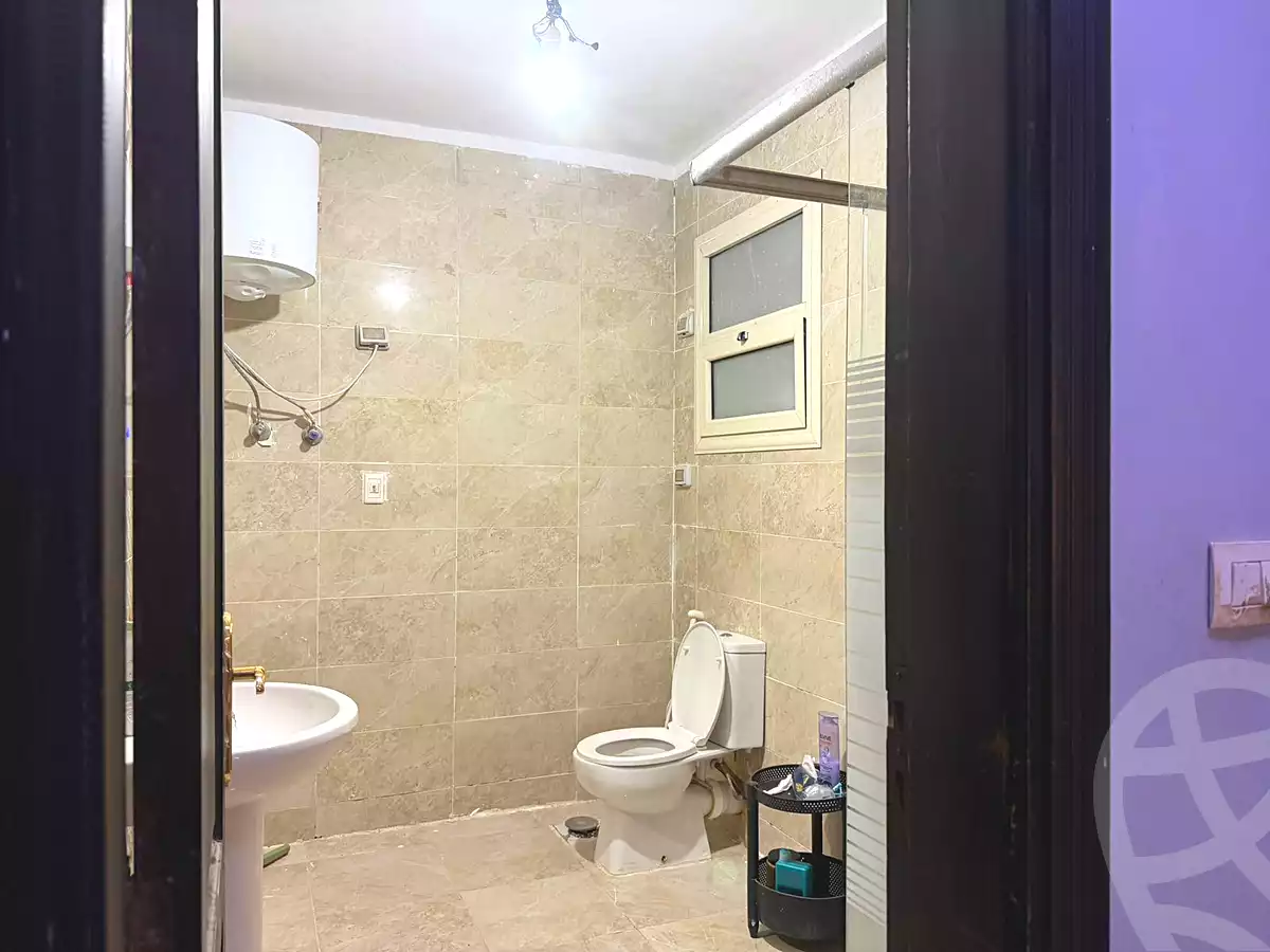 https://aqarmap.com.eg/en/listing/6763894-for-sale-cairo-el-sheikh-zayed-city-compounds-jn-1