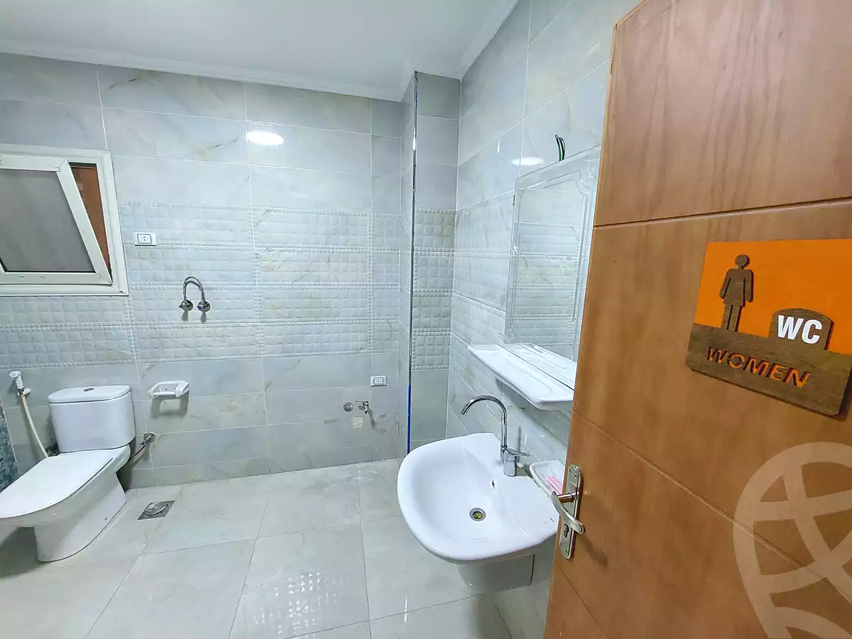 https://aqarmap.com.eg/en/listing/6497760-for-rent-cairo-6th-of-october-jml-bd-lnsr