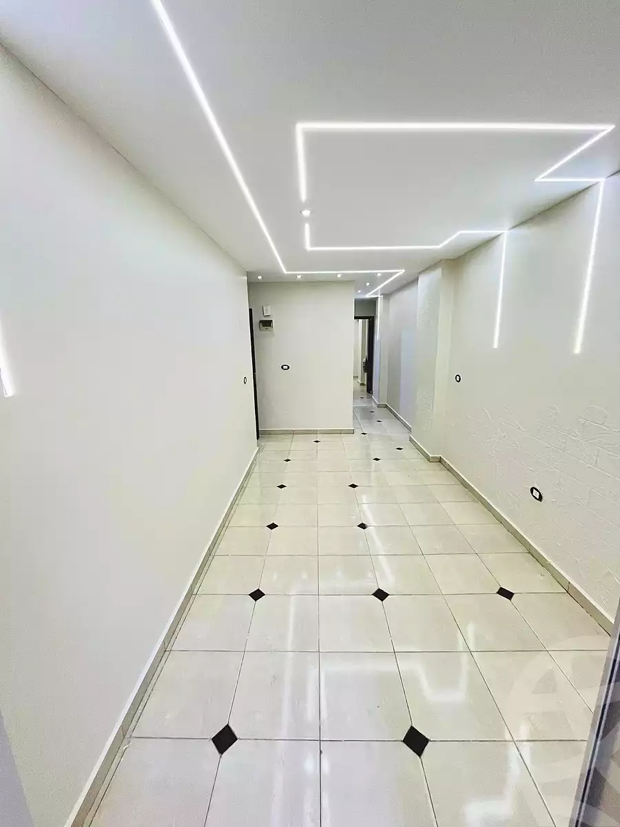 https://aqarmap.com.eg/ar/listing/6764618-for-sale-alexandria-lsywf-shamaa