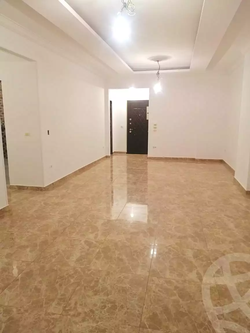 https://aqarmap.com.eg/ar/listing/6764665-for-sale-cairo-new-cairo-el-ahyaa-fifth-neighborhood-akhnaton-st
