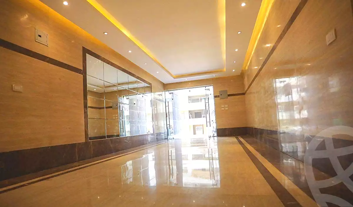 https://aqarmap.com.eg/ar/listing/6764512-for-sale-cairo-new-administrative-capital-r8-de-joya-4-compound-taj-misr