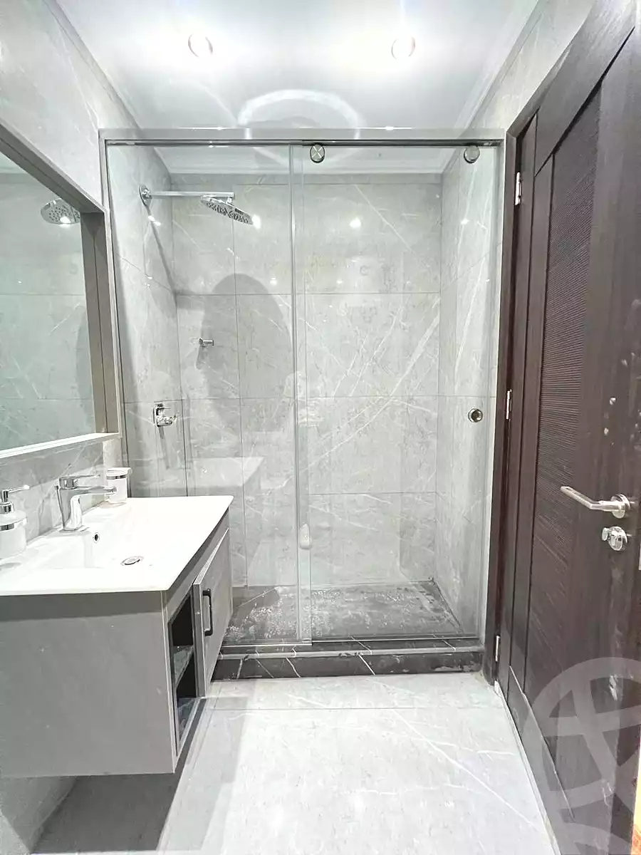 https://aqarmap.com.eg/en/listing/6764677-for-sale-cairo-new-administrative-capital-r7-oia