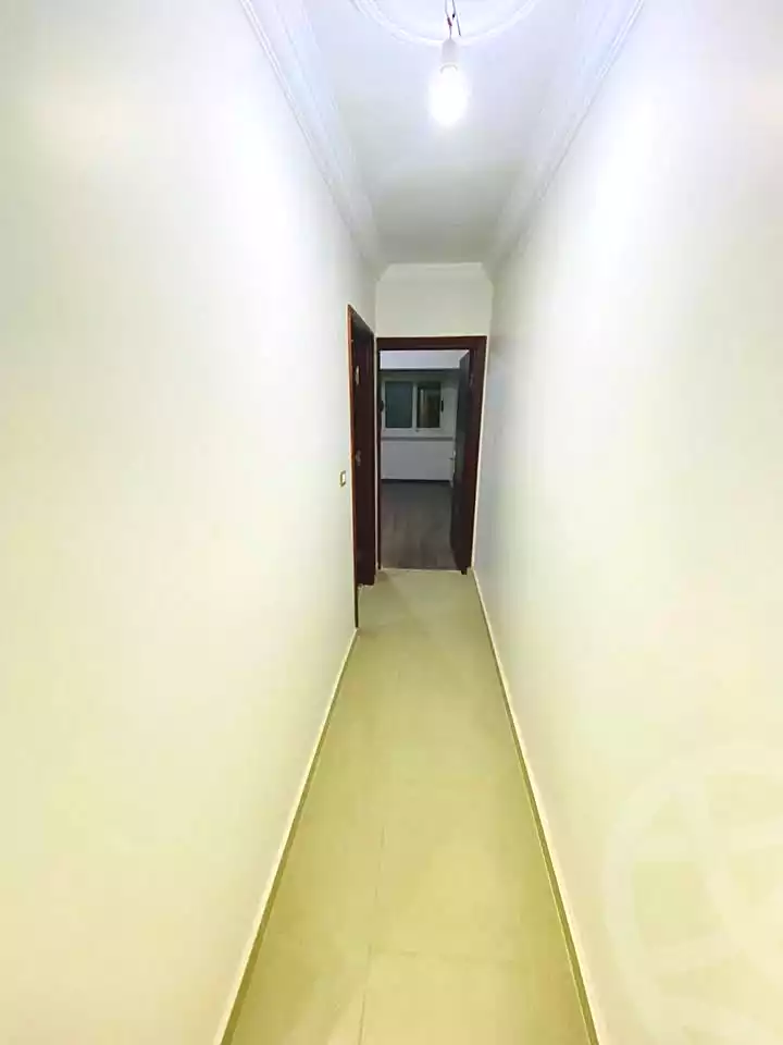 https://aqarmap.com.eg/ar/listing/6764779-for-sale-alexandria-el-mandara-alex-el-mandara-bahri-sidi-kamal-st